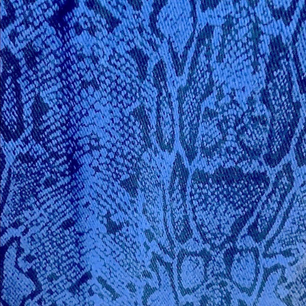 Lola Blue & black snake pattern Jeans - Picture 5 of 10